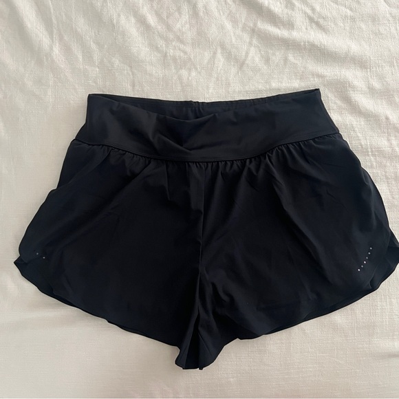 HALARA Pants - NWT Halara black shorts